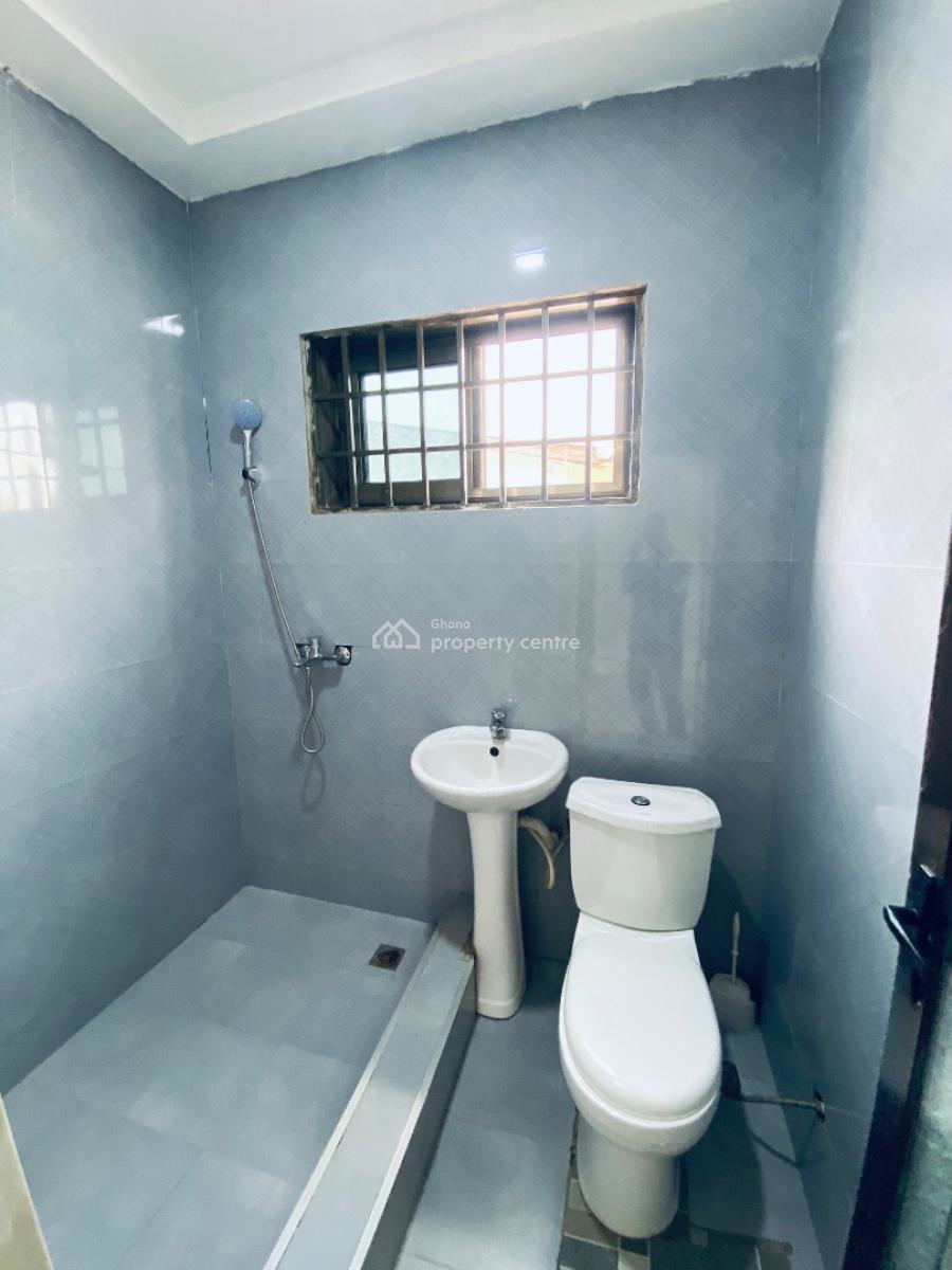 Four Bedroom House, Ashogman Estate, Ga East Municipal, Accra, Detached Bungalow for Rent