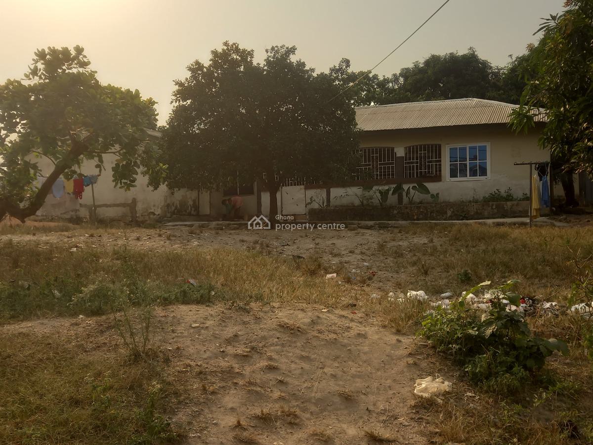 4 Bedrooms, Kodie Danase, on Kumasi Offinso Road., Kumasi Metropolitan, Ashanti, House for Sale