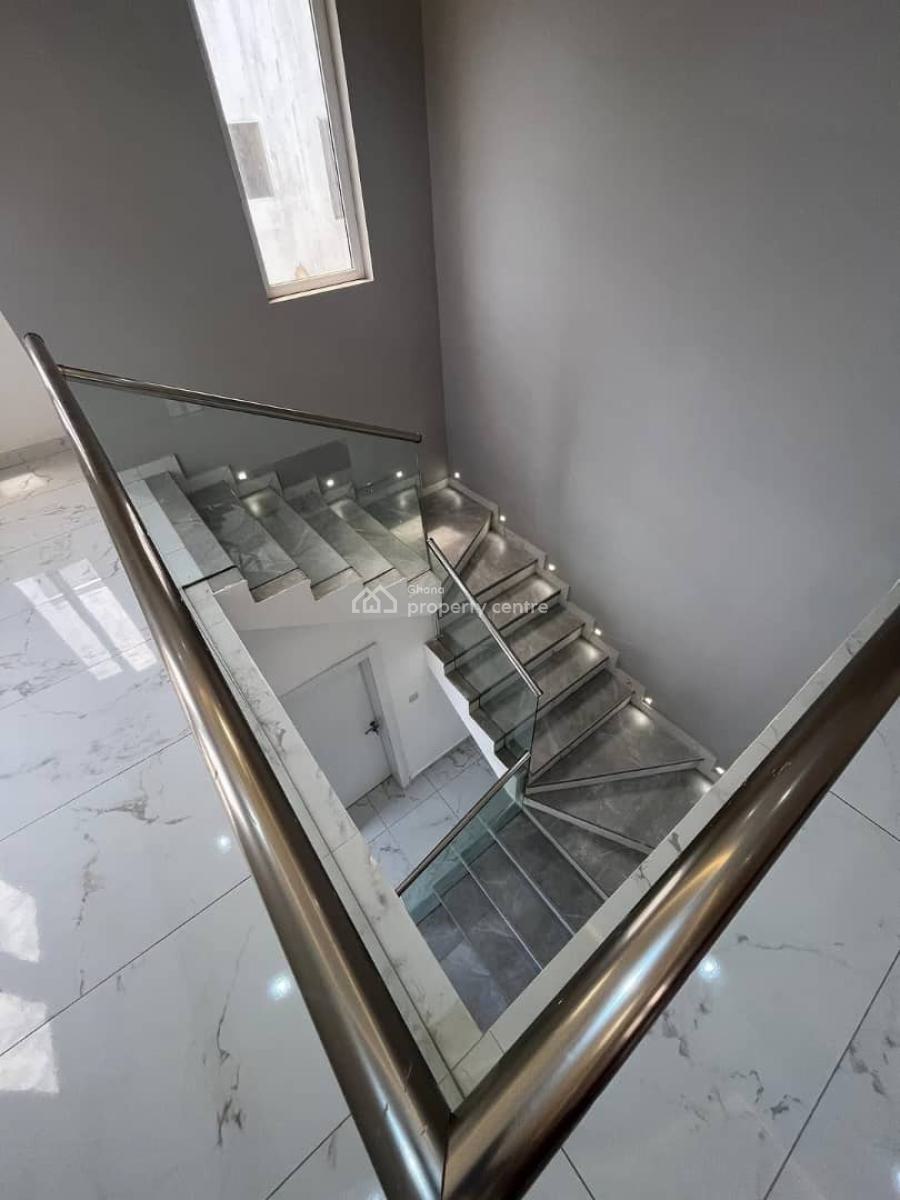 4 Bedroom House in a Gated Community at Spintex, Spintex, Accra Metropolitan, Accra, House for Sale
