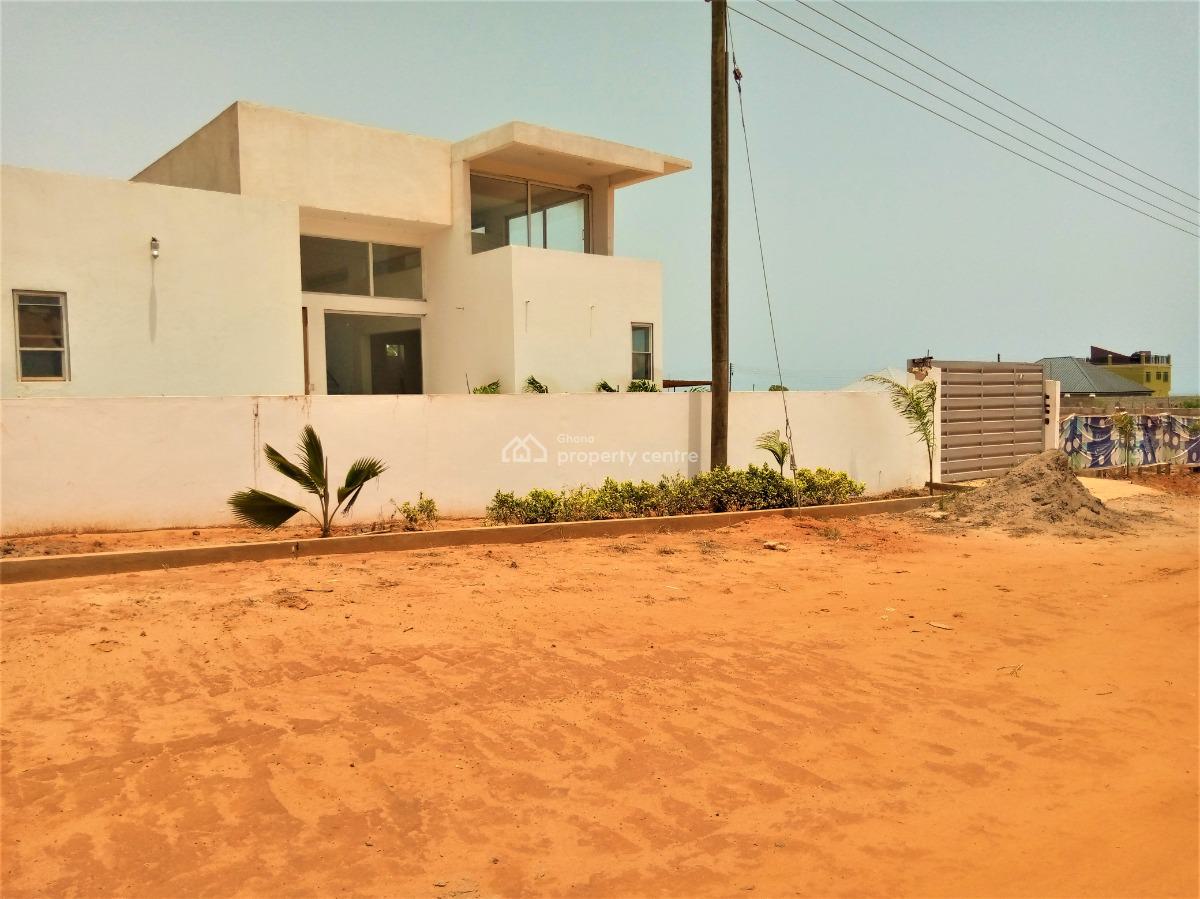 From Plot to Palace, Prampram Junction, Ningo Prampram District, Accra, Mixed-use Land for Sale