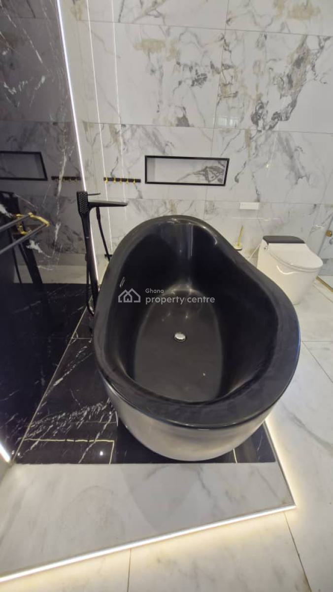 Semi Furnished 4 Bedrooms Houses, East Legon 69 Junction, Accra Metropolitan, Accra, Townhouse for Sale