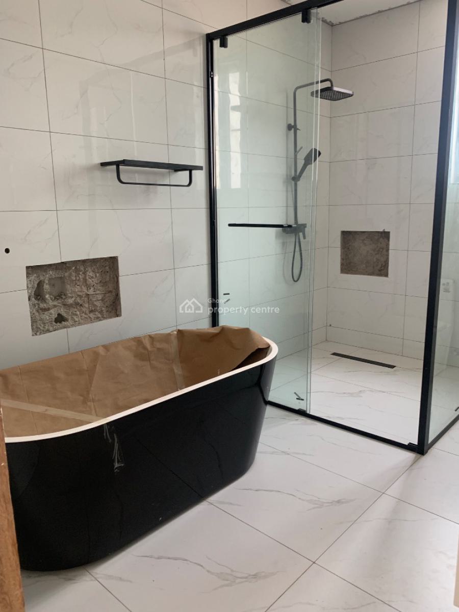 Luxury 5bedroom House@ Oyarifa, Oyarifa,accra, Oyarifa, La Nkwantanang Madina Municipal, Accra, House for Sale