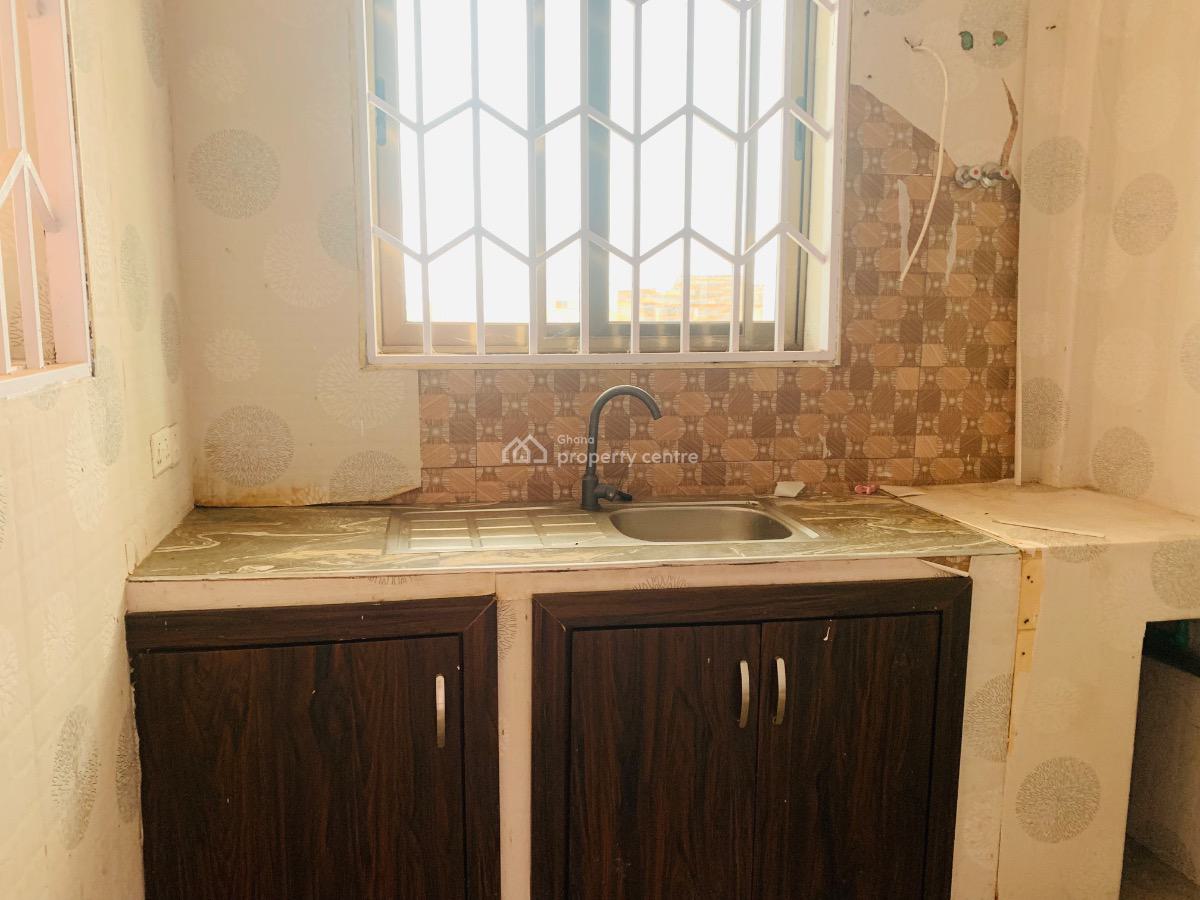 Executive Chamber and Hall Apartment, Adenta Municipal, Accra, Apartment for Rent