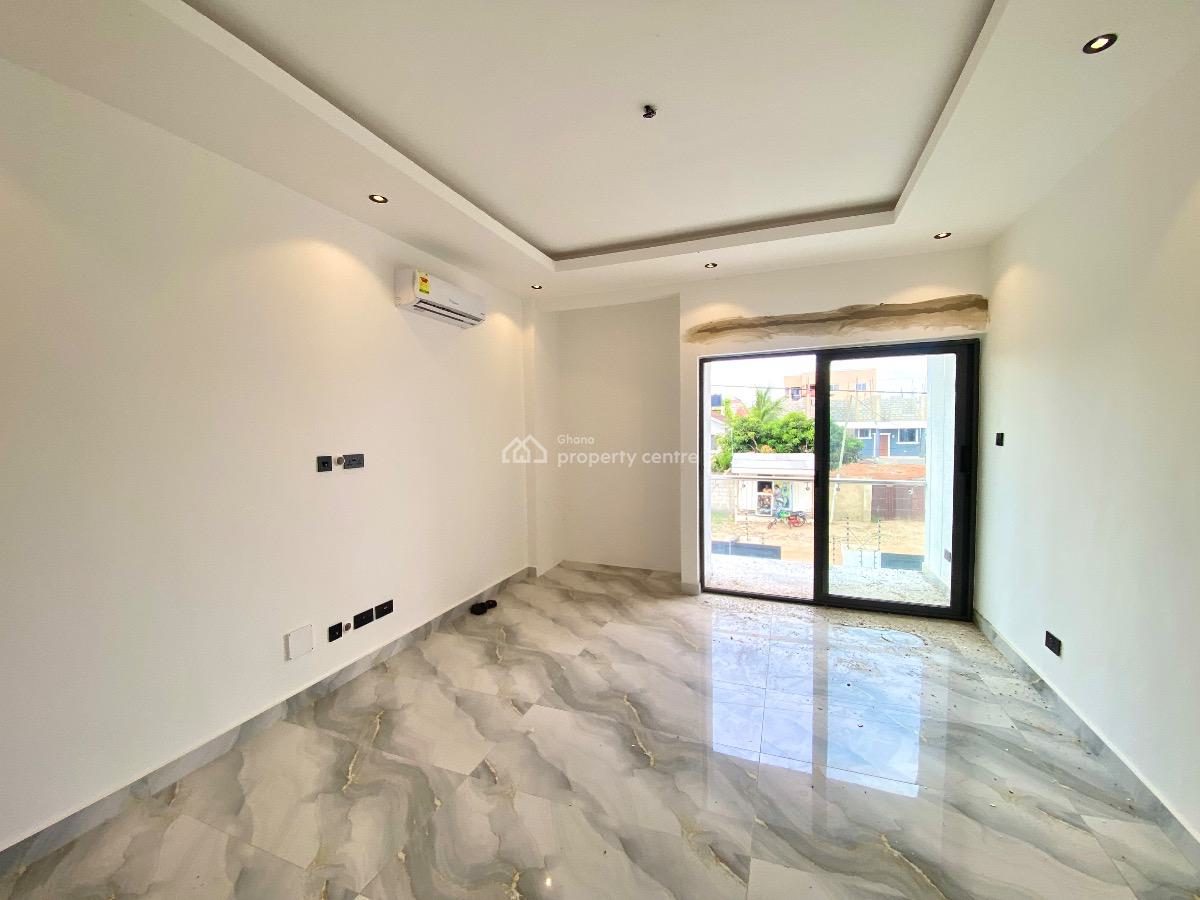 Luxury 2 Bedrooms Townhouse, School Junction, Ashaley Botwe, Adenta Municipal, Accra, Semi-detached Duplex for Sale