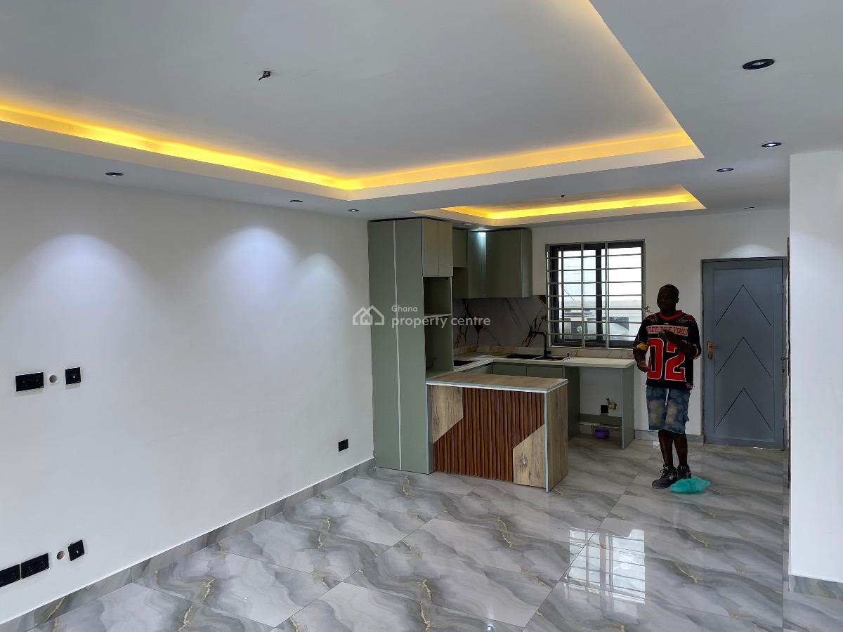 Luxury 2 Bedrooms Townhouse, School Junction, Ashaley Botwe, Adenta Municipal, Accra, Semi-detached Duplex for Sale