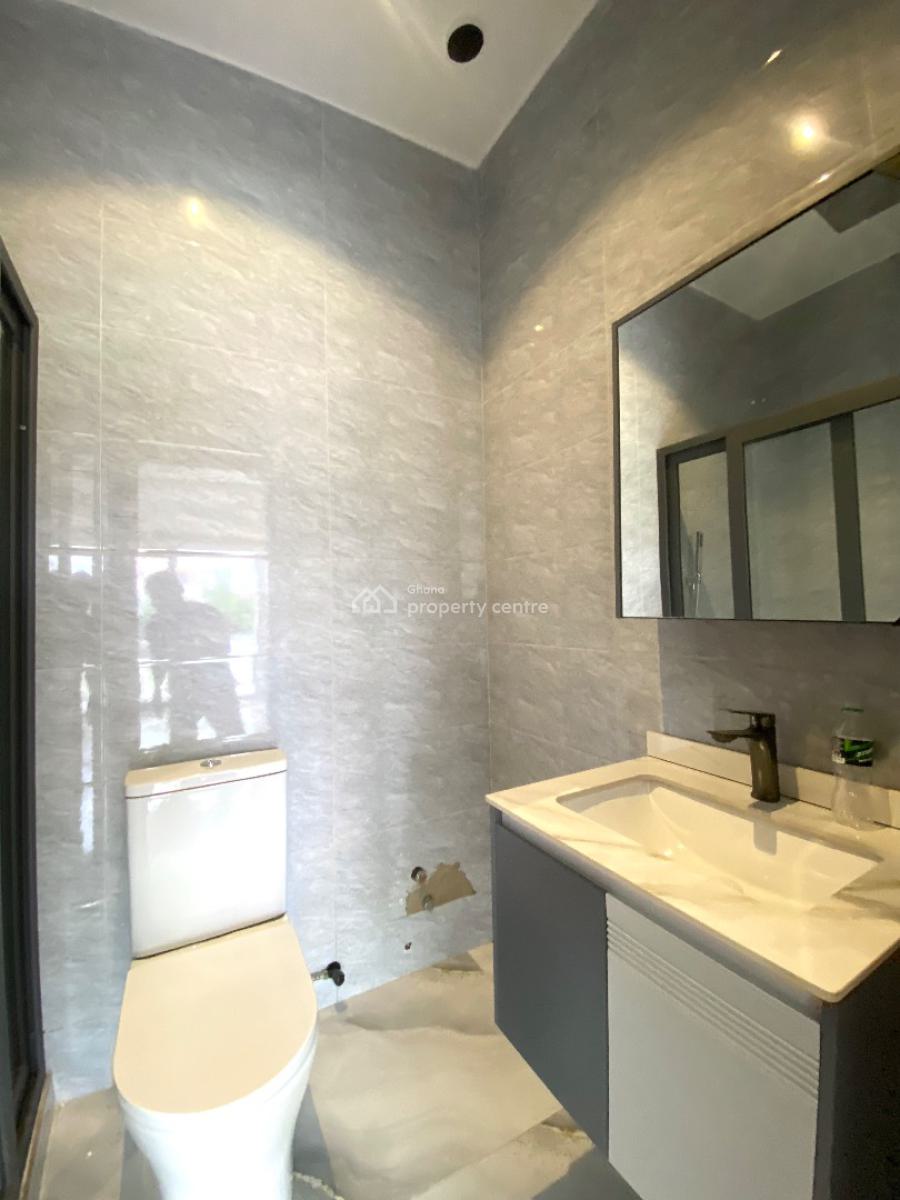 Luxury 2 Bedrooms Townhouse, School Junction, Ashaley Botwe, Adenta Municipal, Accra, Semi-detached Duplex for Sale