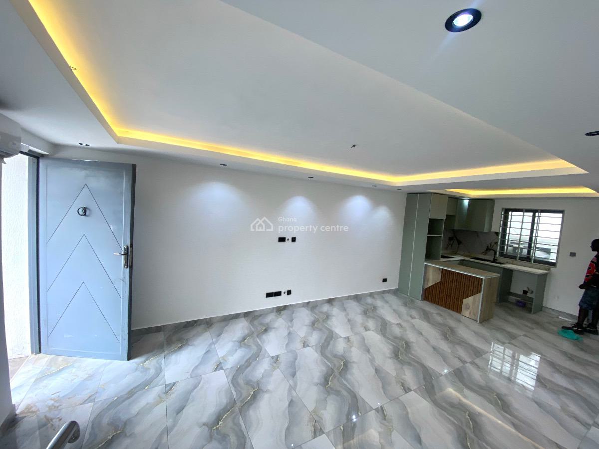 Luxury 2 Bedrooms Townhouse, School Junction, Ashaley Botwe, Adenta Municipal, Accra, Semi-detached Duplex for Sale