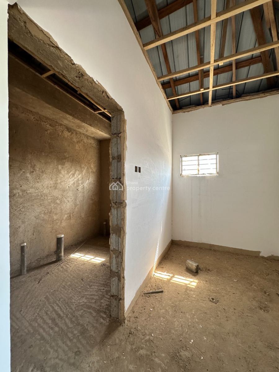 Executive Semi-detached 4 Bedroom, Ashaley Botwe, Adenta Municipal, Accra, House for Sale