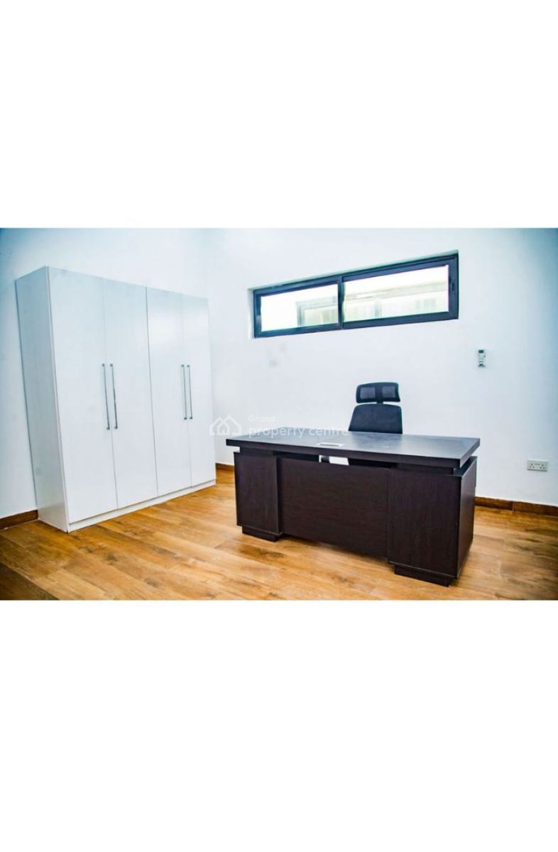 Executive Semi Furnished 5 Bedroom, Cantonments, Accra, Townhouse for Rent