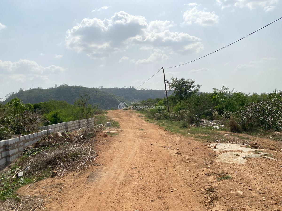 Genuine Location Full Plots >> Tema Community 25, Community 25 Mall, Tema, Accra, Mixed-use Land for Sale