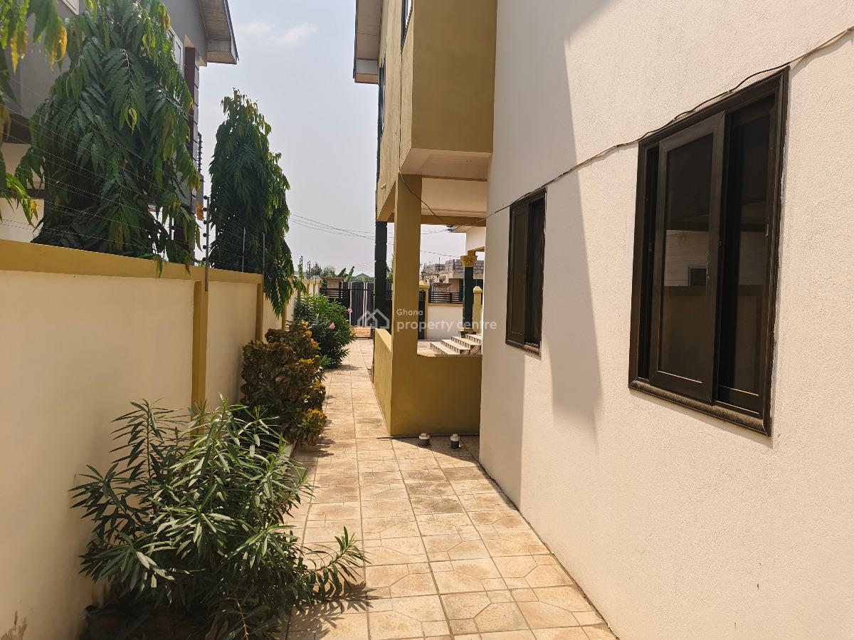 Luxury 4bedrooms Houses in Dawhenya, Dawhenya, Dawhenya, Tema, Accra, House for Sale