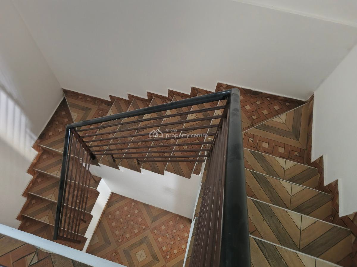 Luxury 4bedrooms Houses in Dawhenya, Dawhenya, Dawhenya, Tema, Accra, House for Sale