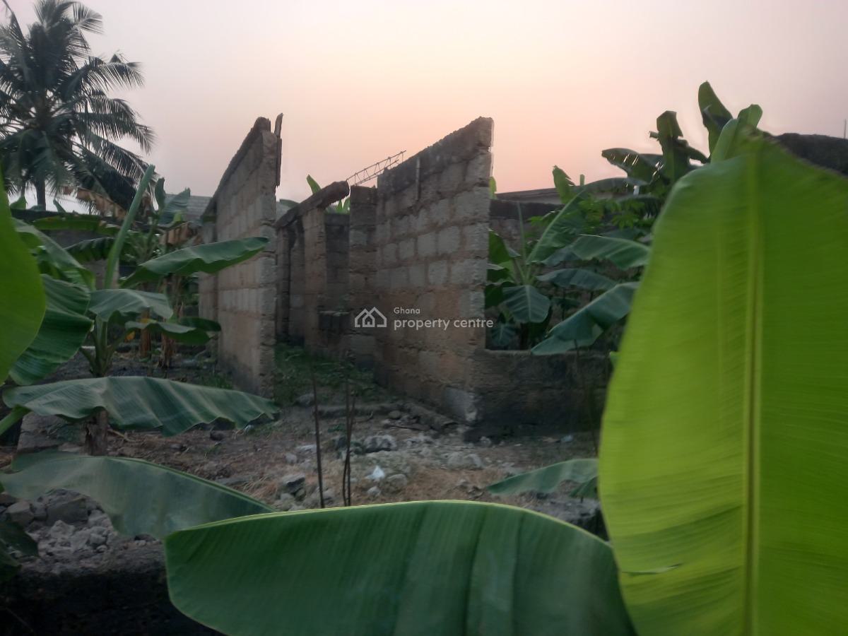 Plot 3rd Plot Main Road, Kenyasi, Near Agyawusu Junction,  Buobai Road., Kumasi Metropolitan, Ashanti, Residential Land for Sale