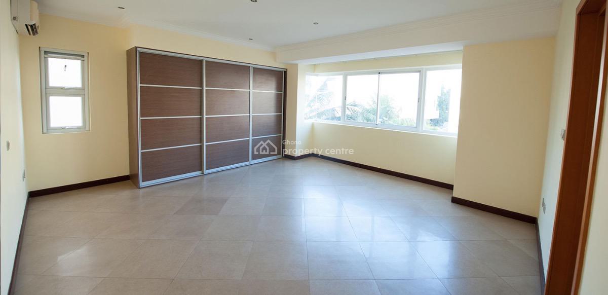 2 Bedroom Apartment in a Gated Community with Swimming Pool, Cantonments, Accra, Apartment for Sale
