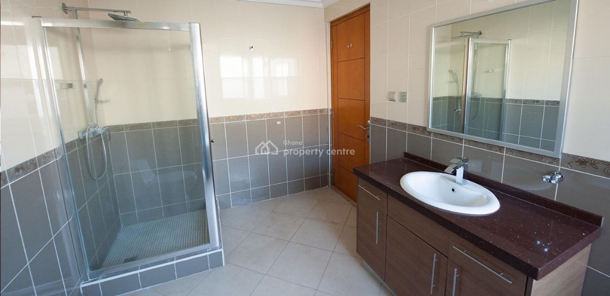 2 Bedroom Apartment in a Gated Community with Swimming Pool, Cantonments, Accra, Apartment for Sale