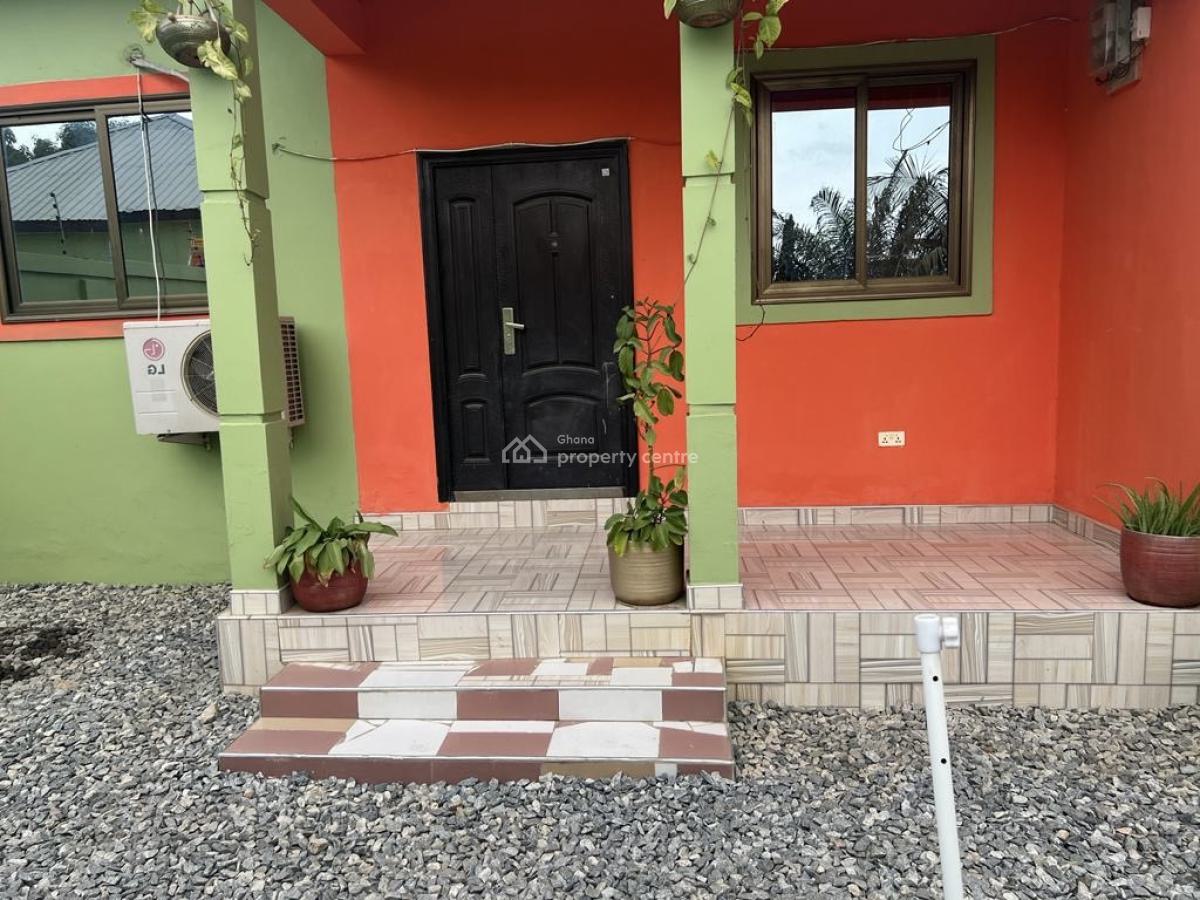 Mini Estate, Chrispo City, Kasoa, Awutu-senya East, Central Region, Townhouse for Sale
