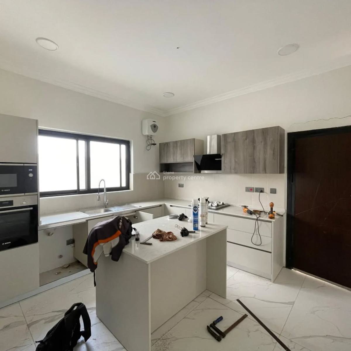 3 Bedroom House + Boys Quarters, East Airport, East Airport, Airport Residential Area, Accra, House for Sale