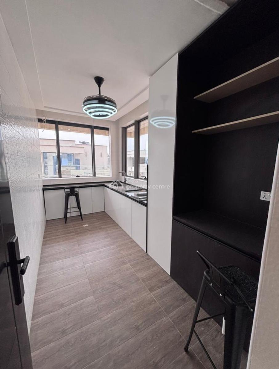 Executive 5 Bedroom, North Ridge, Accra, House for Sale