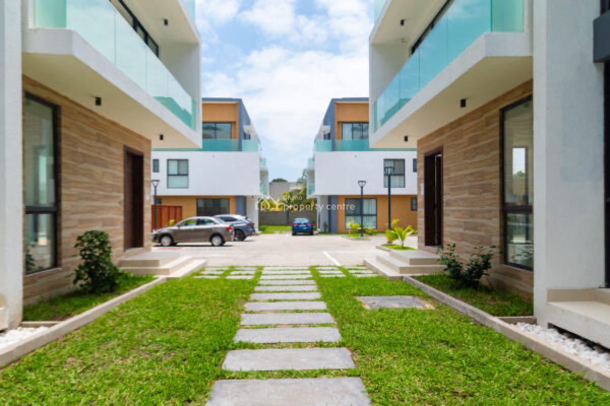 2 Bedroom Apartment in a Gated Community with Swimming Pool, Cantonments, Accra, Apartment for Sale