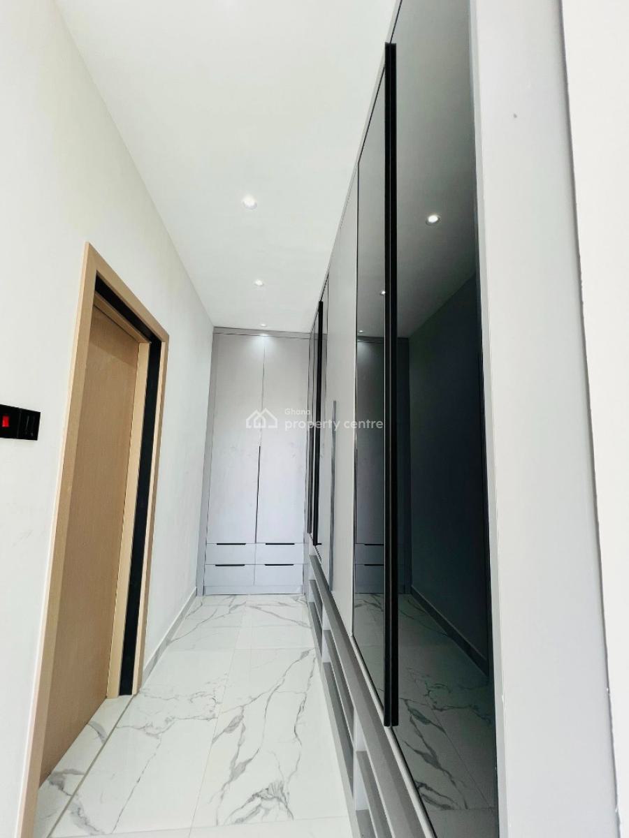 Executive 4 Bedrooms, Ashaley Botwe, Adenta Municipal, Accra, House for Sale