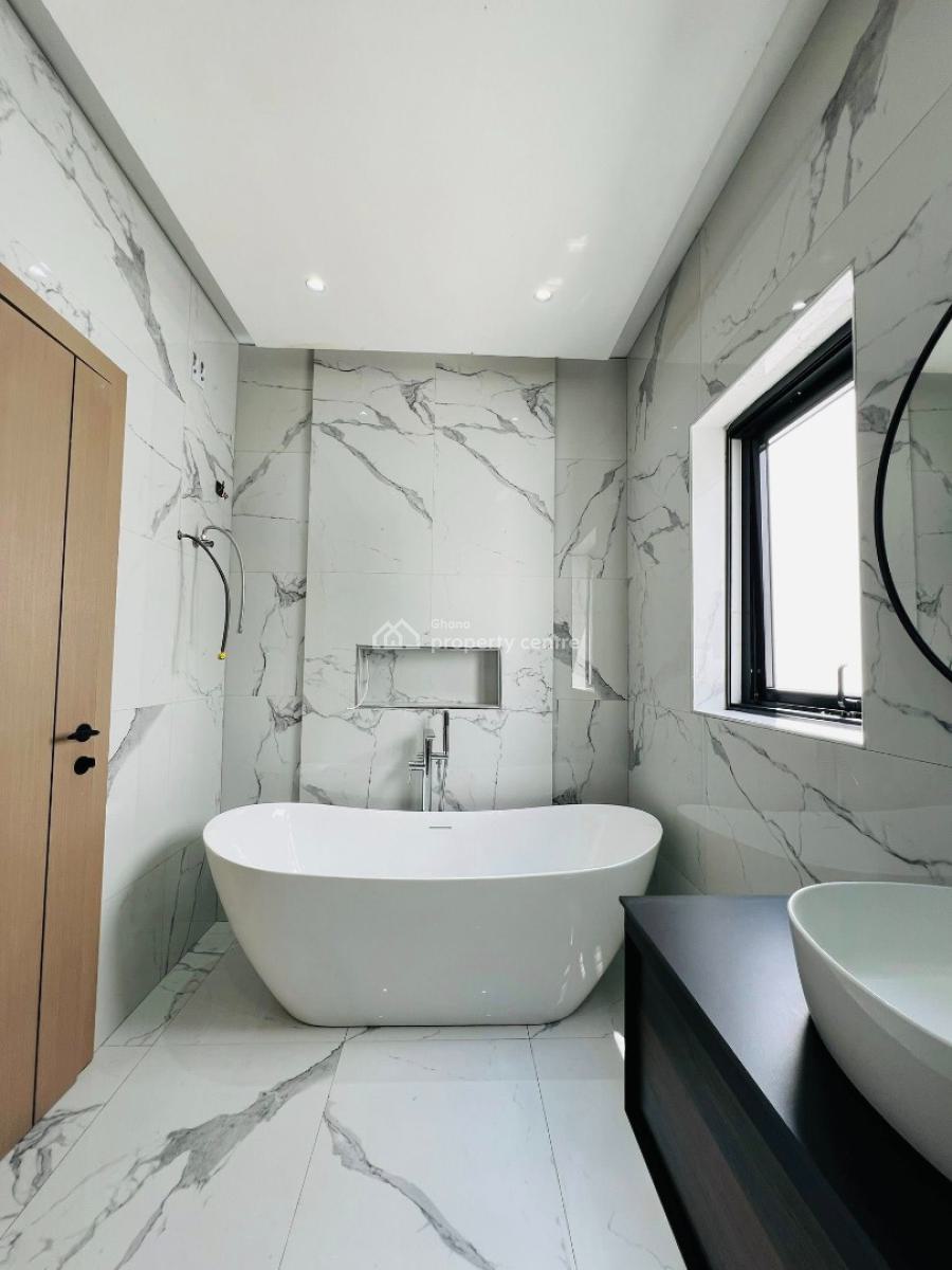 Executive 4 Bedrooms, Ashaley Botwe, Adenta Municipal, Accra, House for Sale