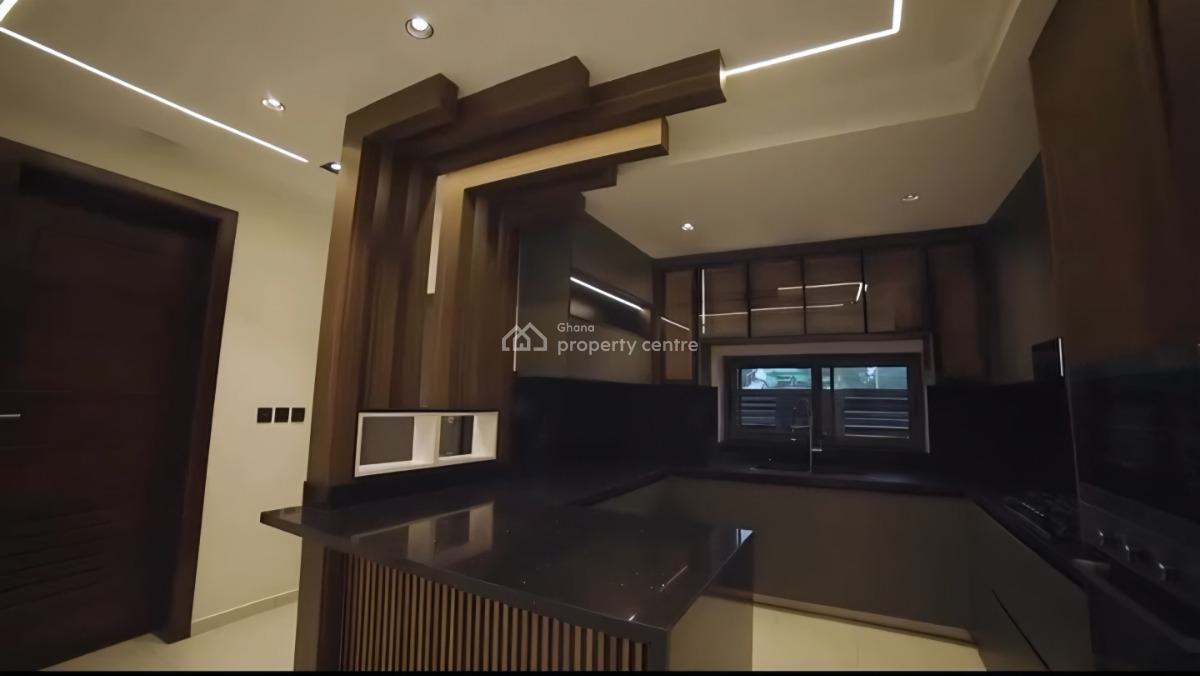 Newly Built 3 Bedroom Town Houses, New Achimota, Accra Metropolitan, Accra, House for Sale