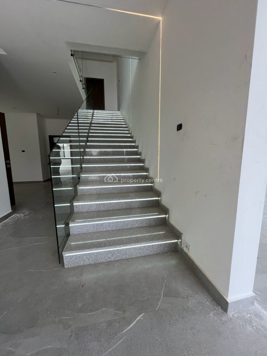 Executive 4 Bedroom with Bedroom Boys Quarters & Swimming Pool, Adjiringanor, East Legon, Accra, House for Sale