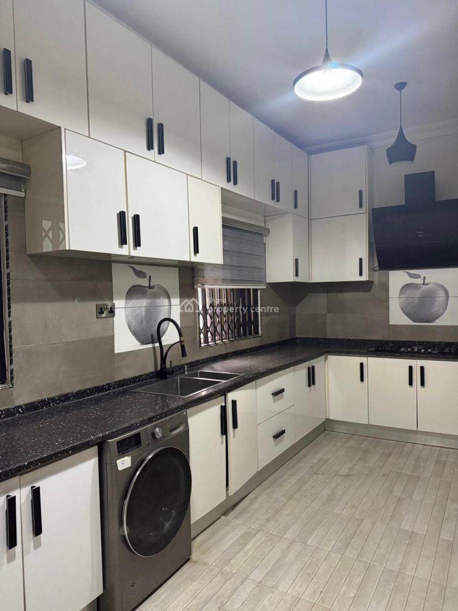 Exercutive 5 Bedrooms, East Legon, East Legon, Accra, House for Sale