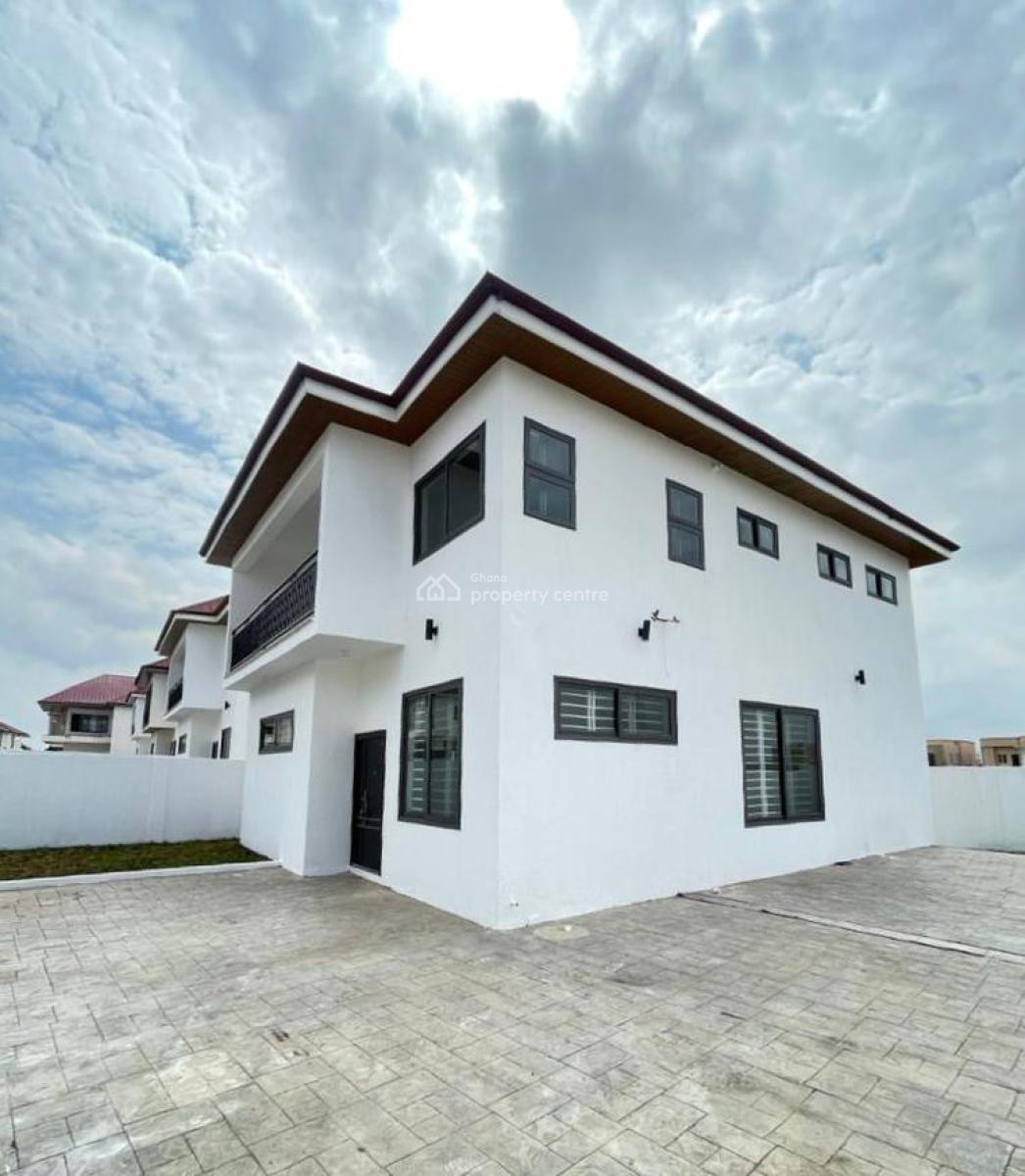 3 Bedroom Townhouses in Madina Estates, Botwe Road -- $200,000, Around The Adenta Dvla, Madina, La Nkwantanang Madina Municipal, Accra, Detached Duplex for Sale