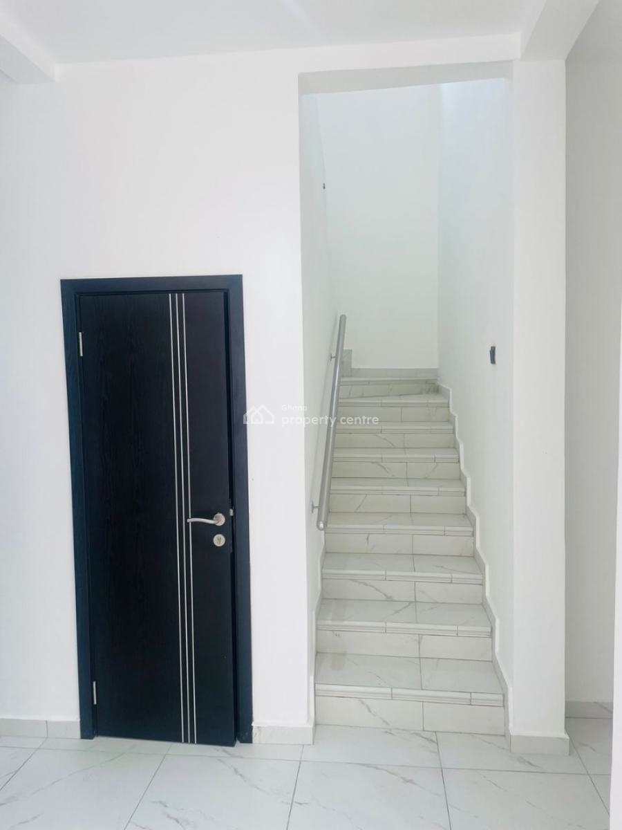 3 Bedroom Townhouses in Madina Estates, Botwe Road -- $200,000, Around The Adenta Dvla, Madina, La Nkwantanang Madina Municipal, Accra, Detached Duplex for Sale