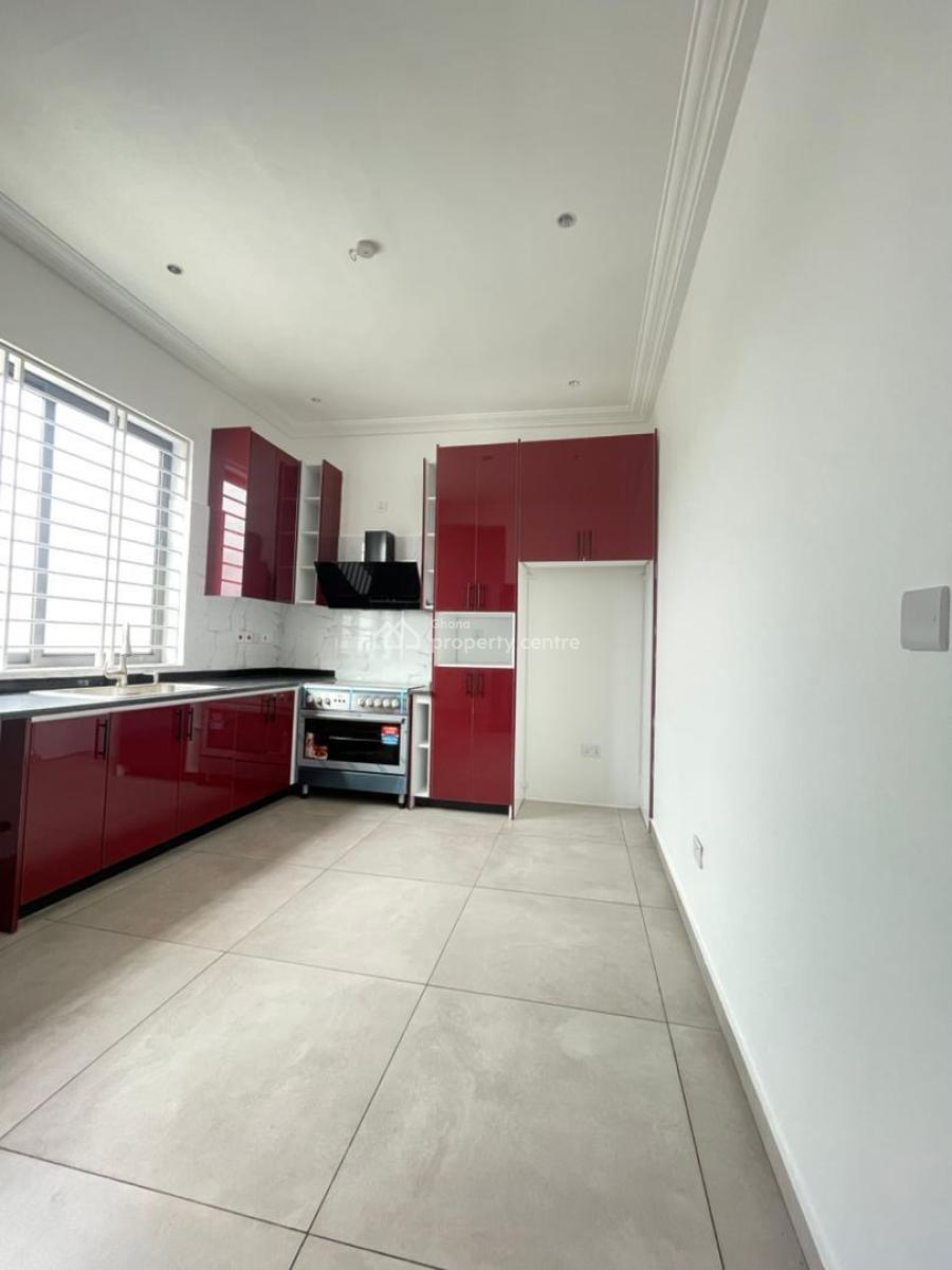 3 Bedroom Townhouses in Madina Estates, Botwe Road -- $200,000, Around The Adenta Dvla, Madina, La Nkwantanang Madina Municipal, Accra, Detached Duplex for Sale