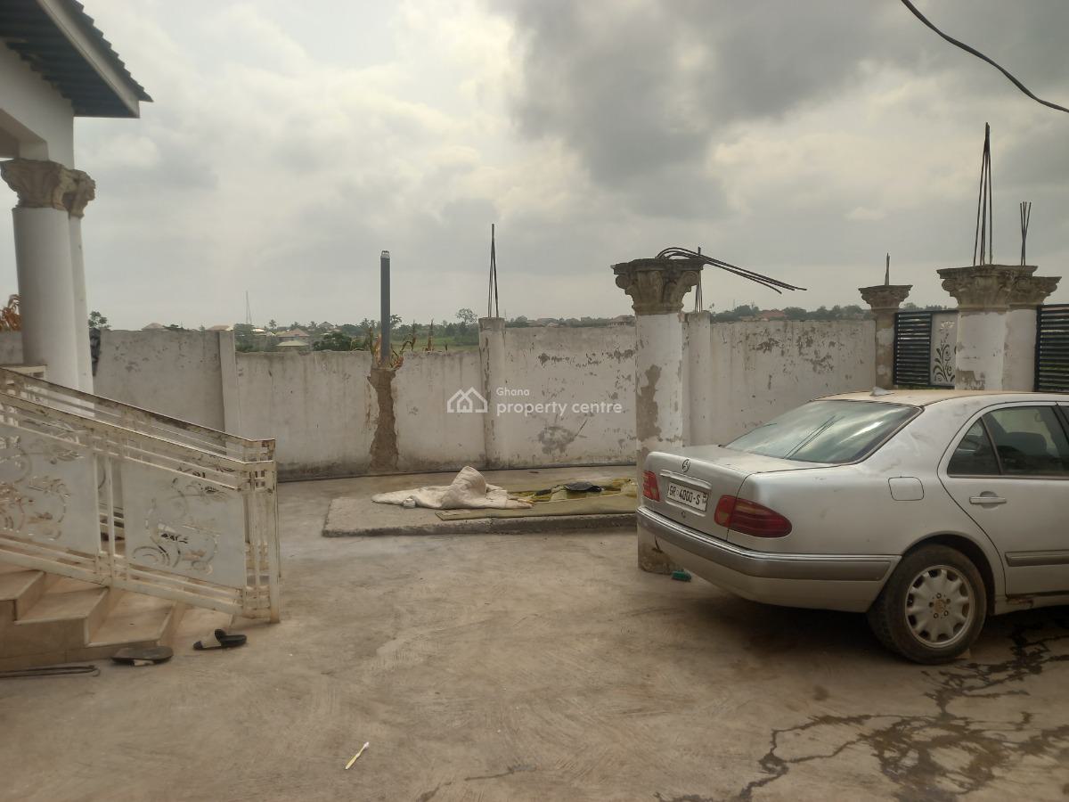 4 Bedrooms, Sokoban Afrancho, on Ahodwo Daban Road., Kumasi Metropolitan, Ashanti, House for Sale