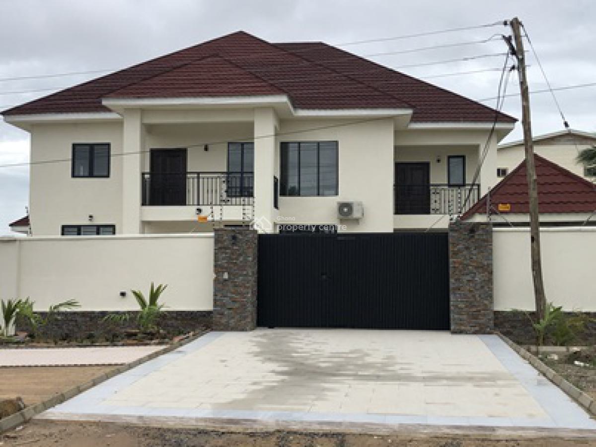 4 Bedroom with Massive Room Sizes Ideal for a Large Family Sizes., Hydro-foam Estate Road, Baatsonaa, Spintex, Accra, Detached Duplex for Sale