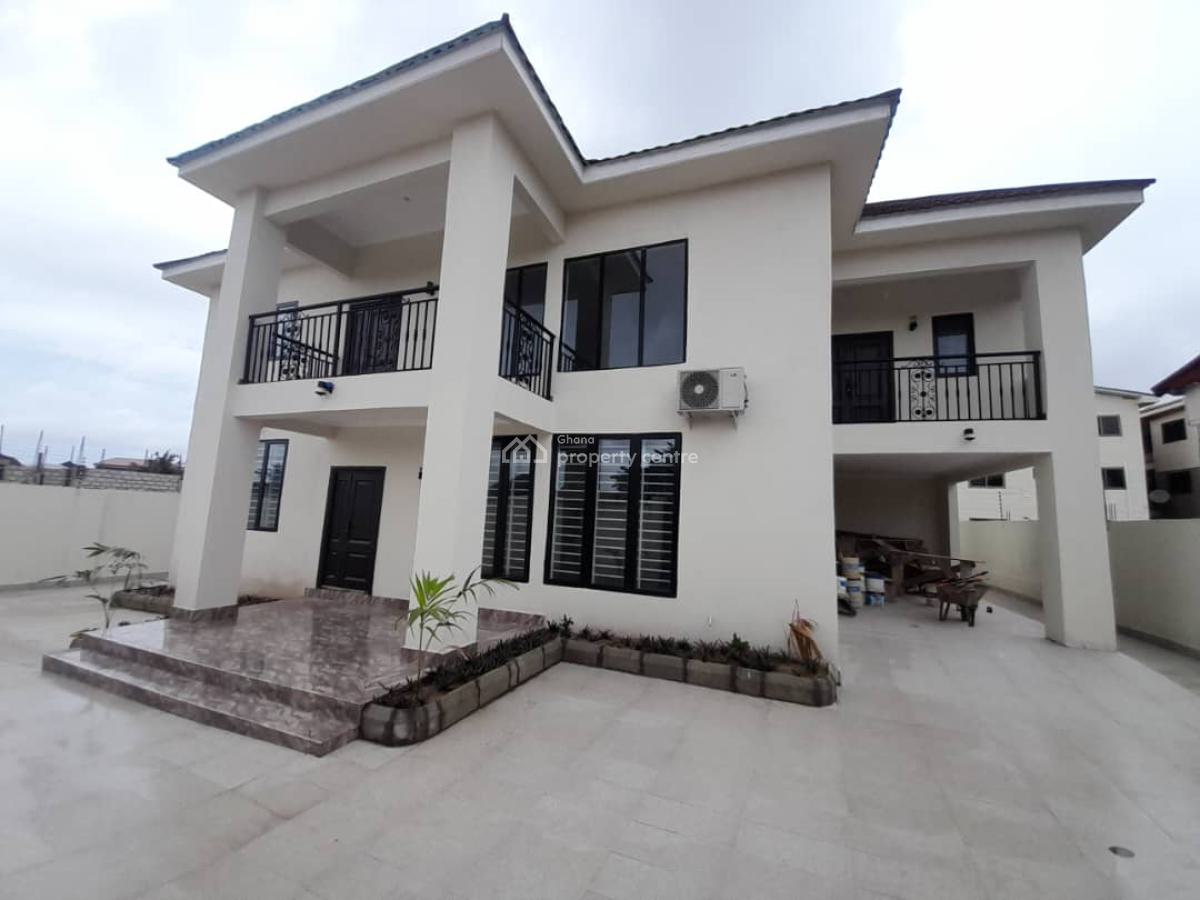 4 Bedroom with Massive Room Sizes Ideal for a Large Family Sizes., Hydro-foam Estate Road, Baatsonaa, Spintex, Accra, Detached Duplex for Sale
