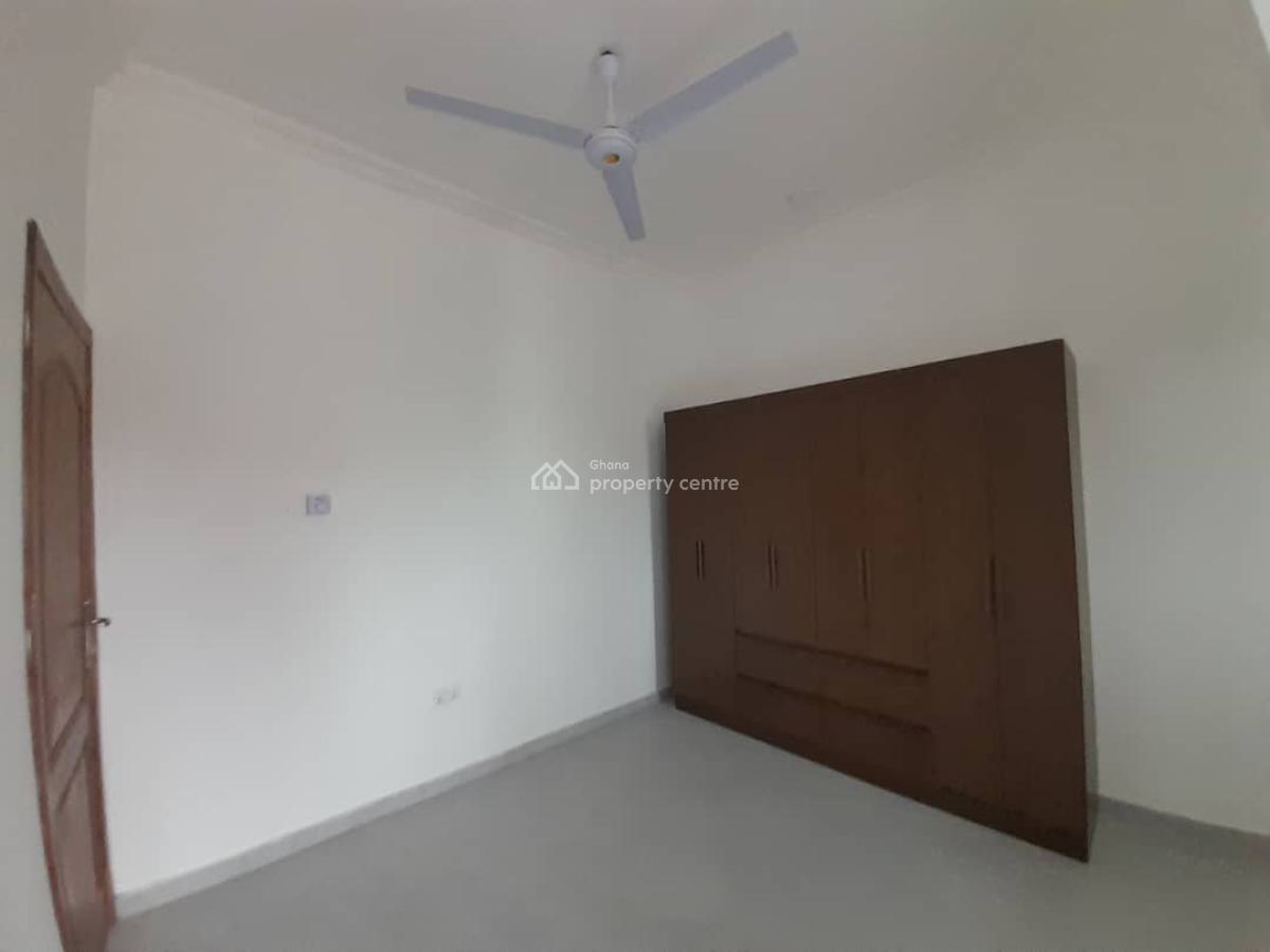 4 Bedroom with Massive Room Sizes Ideal for a Large Family Sizes., Hydro-foam Estate Road, Baatsonaa, Spintex, Accra, Detached Duplex for Sale
