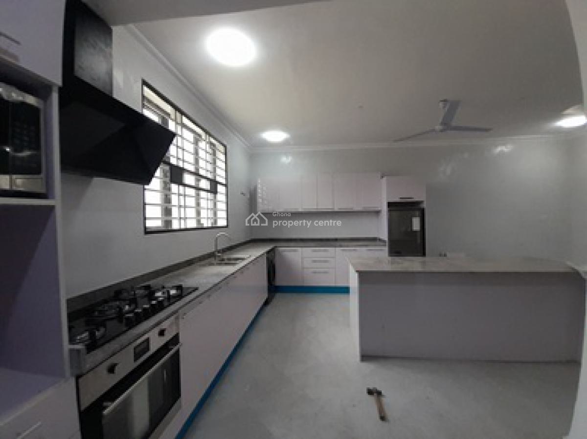 4 Bedroom with Massive Room Sizes Ideal for a Large Family Sizes., Hydro-foam Estate Road, Baatsonaa, Spintex, Accra, Detached Duplex for Sale