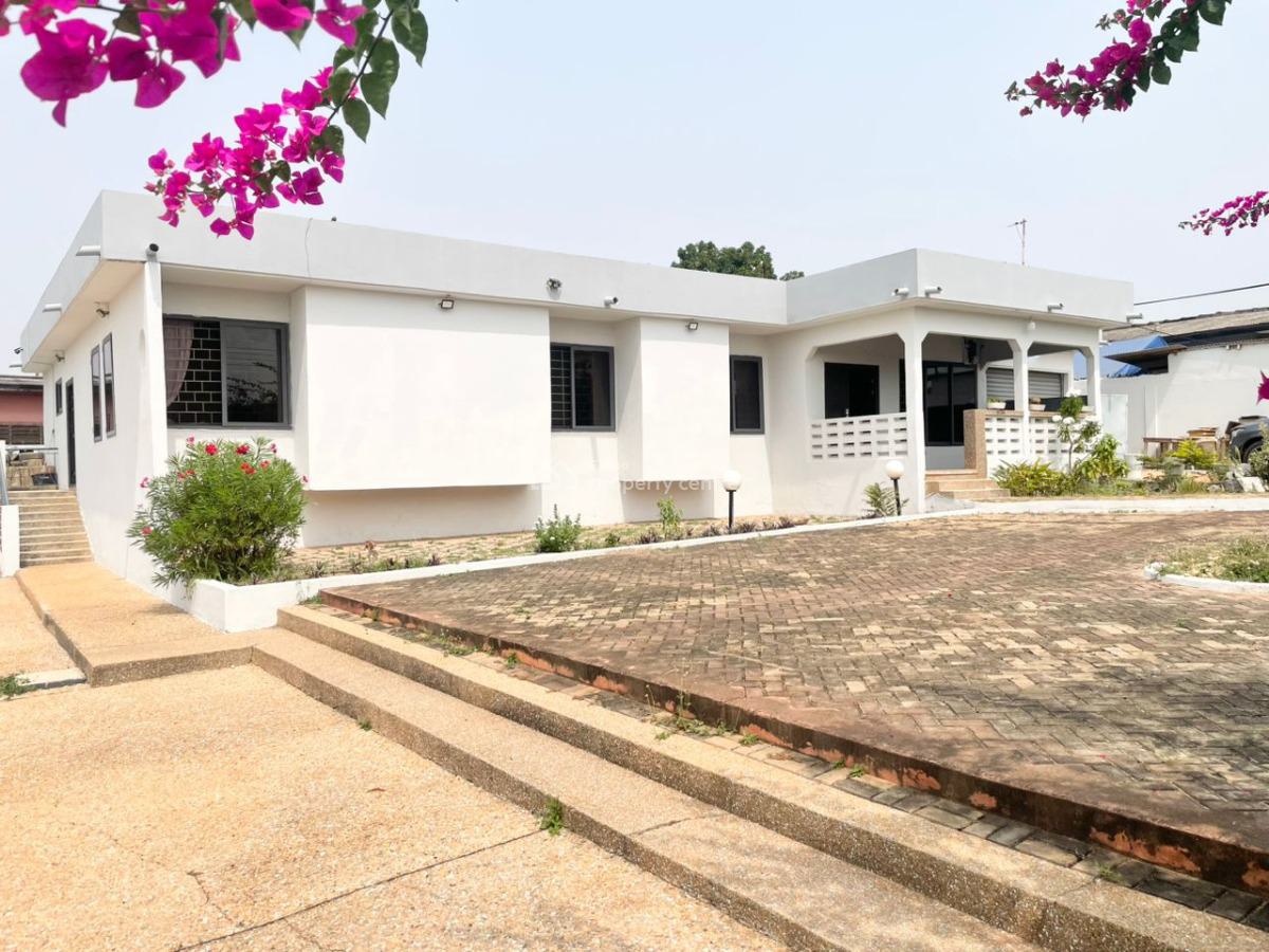 5 Bedroom House, Roundabout Area, Dansoman, Accra, Detached Bungalow for Rent
