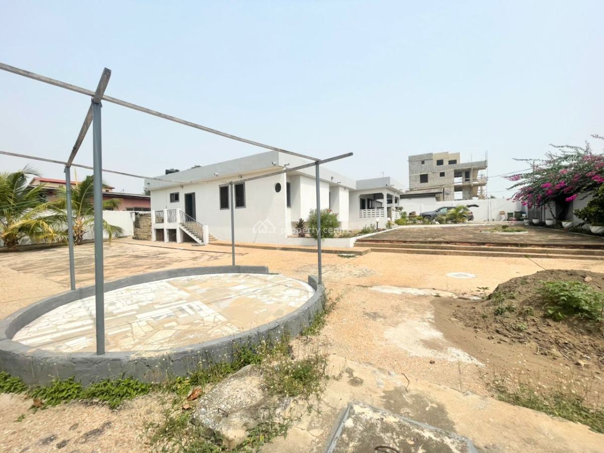 5 Bedroom House, Roundabout Area, Dansoman, Accra, Detached Bungalow for Rent