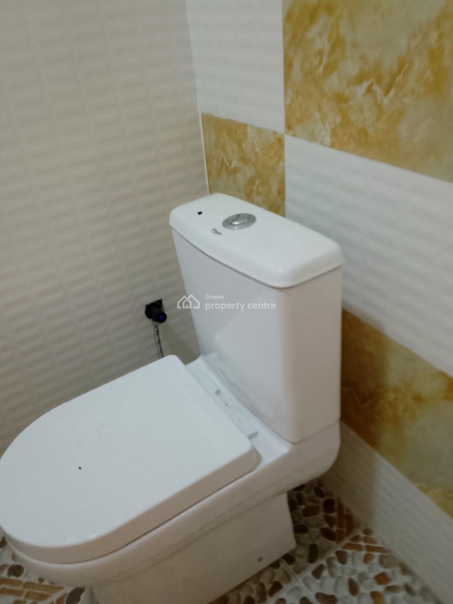 One Bedroom Self Contain Apartment, Teshie Bushroad Police Station, Teshie-nungua Estates, Accra, Mini Flat for Rent