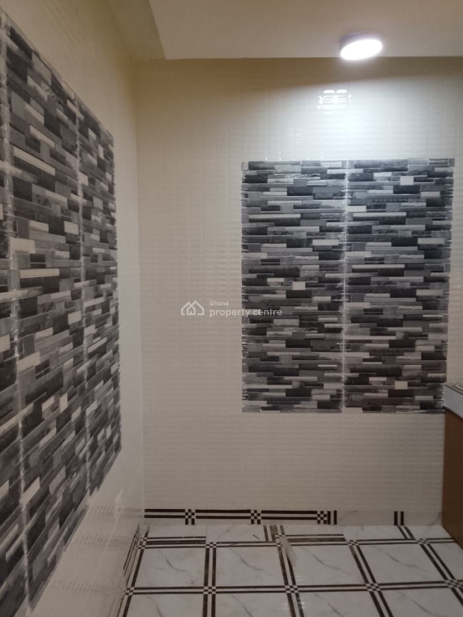 One Bedroom Self Contain Apartment, Teshie Bushroad Police Station, Teshie-nungua Estates, Accra, Mini Flat for Rent