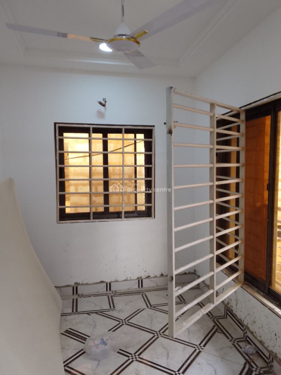 One Bedroom Self Contain Apartment, Teshie Bushroad Police Station, Teshie-nungua Estates, Accra, Mini Flat for Rent