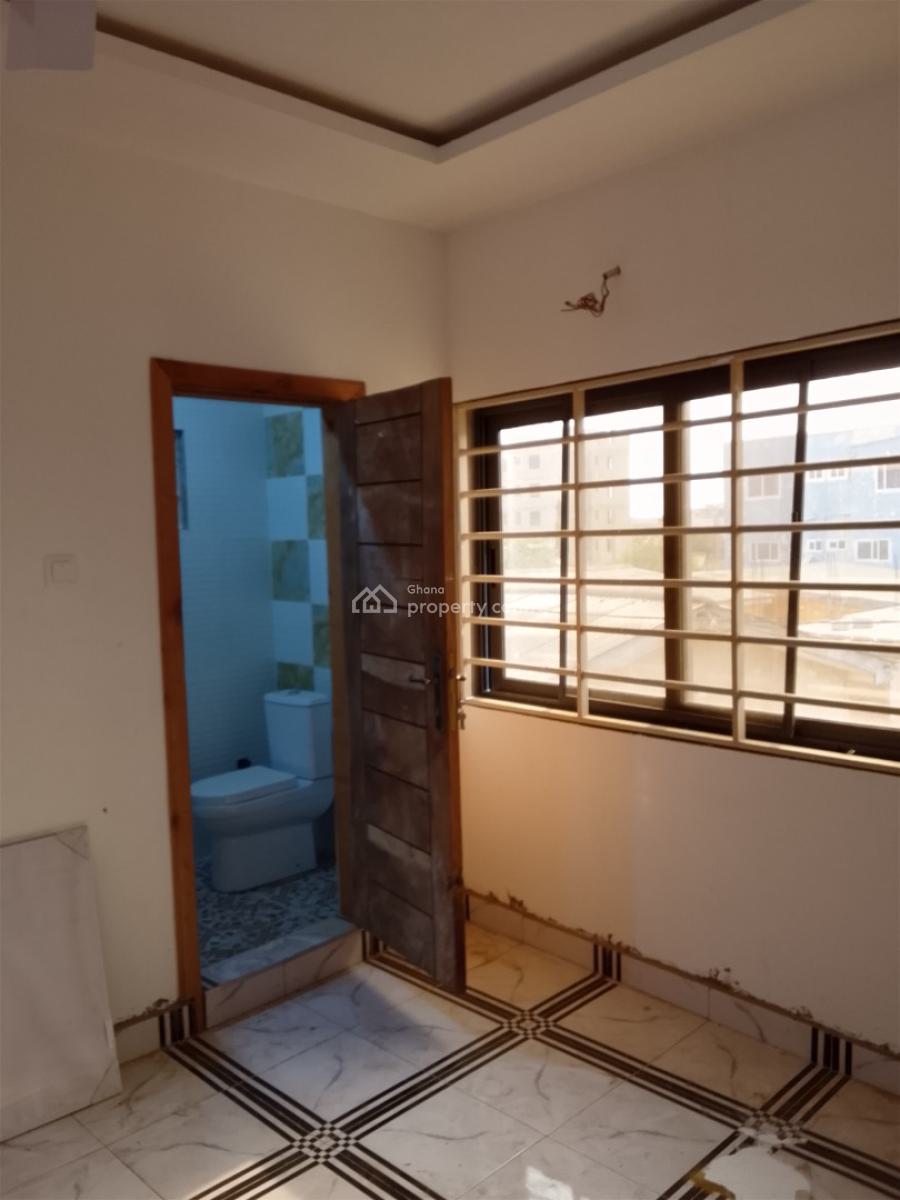 One Bedroom Self Contain Apartment, Teshie Bushroad Police Station, Teshie-nungua Estates, Accra, Mini Flat for Rent