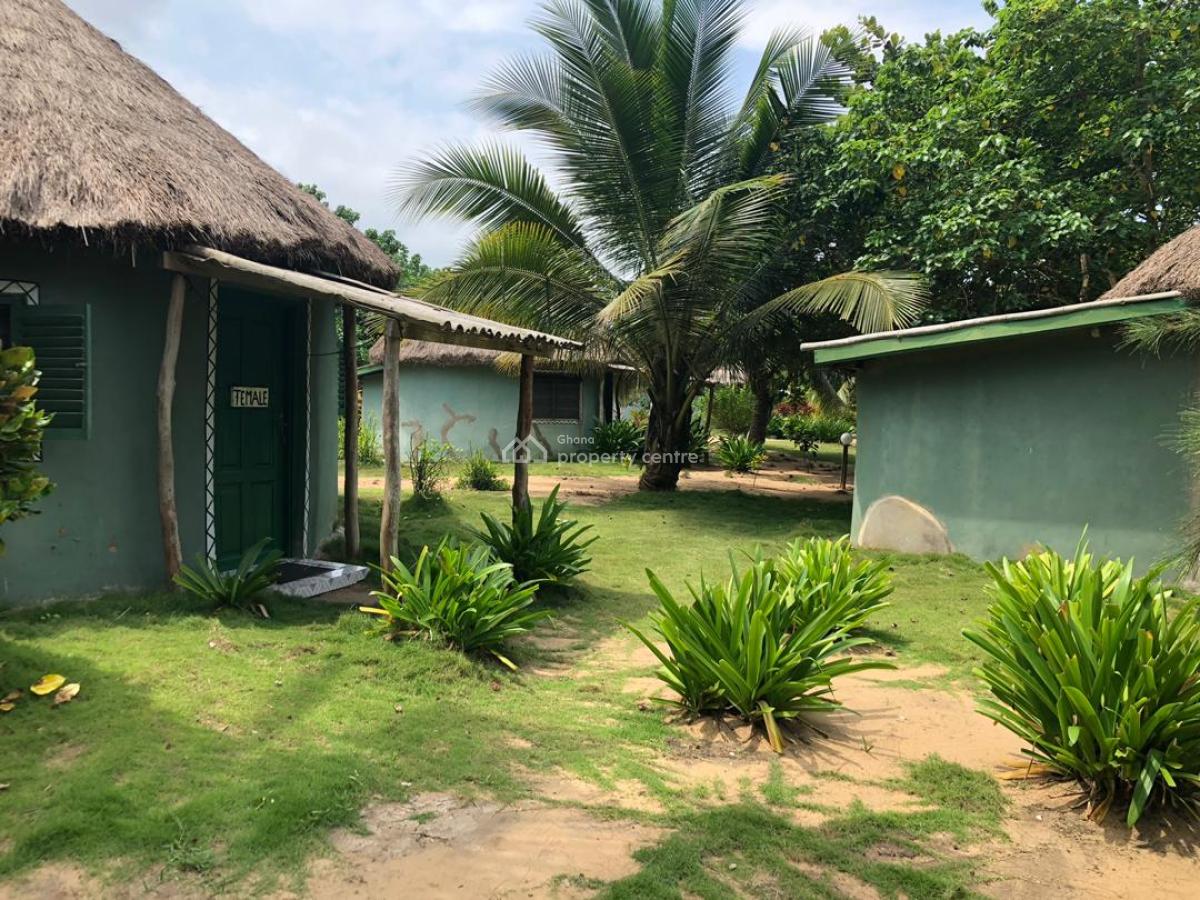 Hotel / Guest House, Dix Cove - Akwidaa Old Town Road, Ahanta West, Western Region, Hotel / Guest House for Sale