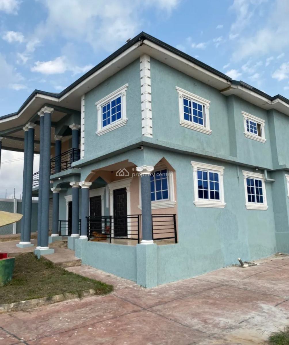 5 Bedrooms, Sokoban Kwaso, on Ahodwo Daban Road., Kumasi Metropolitan, Ashanti, House for Sale