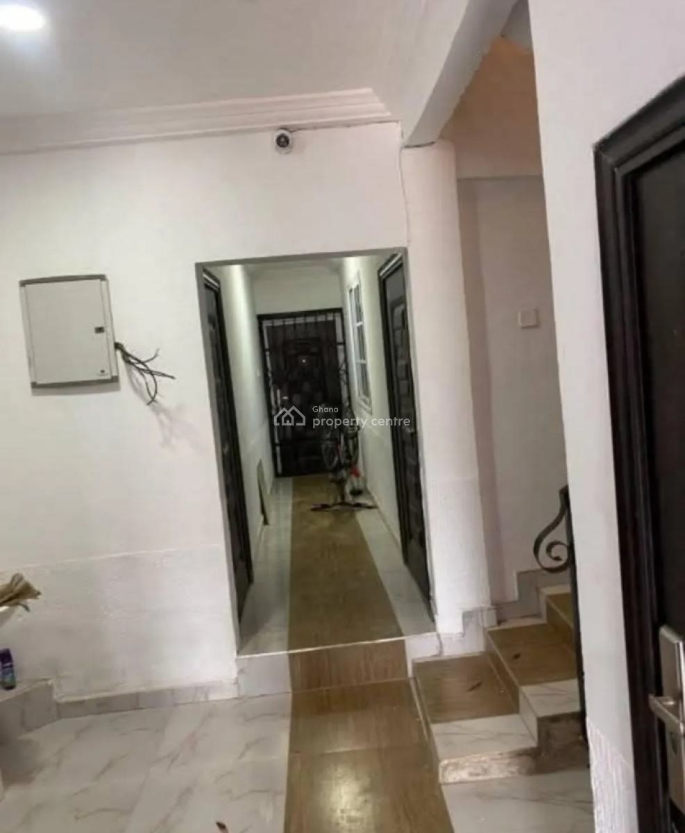 5 Bedrooms, Sokoban Kwaso, on Ahodwo Daban Road., Kumasi Metropolitan, Ashanti, House for Sale