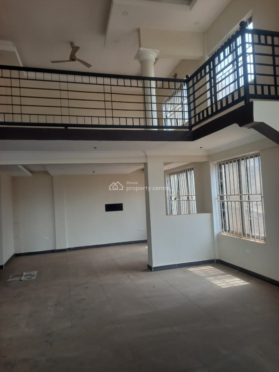 6 Bedrooms, Atwima Techiman/ Boko Estate. Near Kwadaso Road., Kumasi Metropolitan, Ashanti, House for Sale