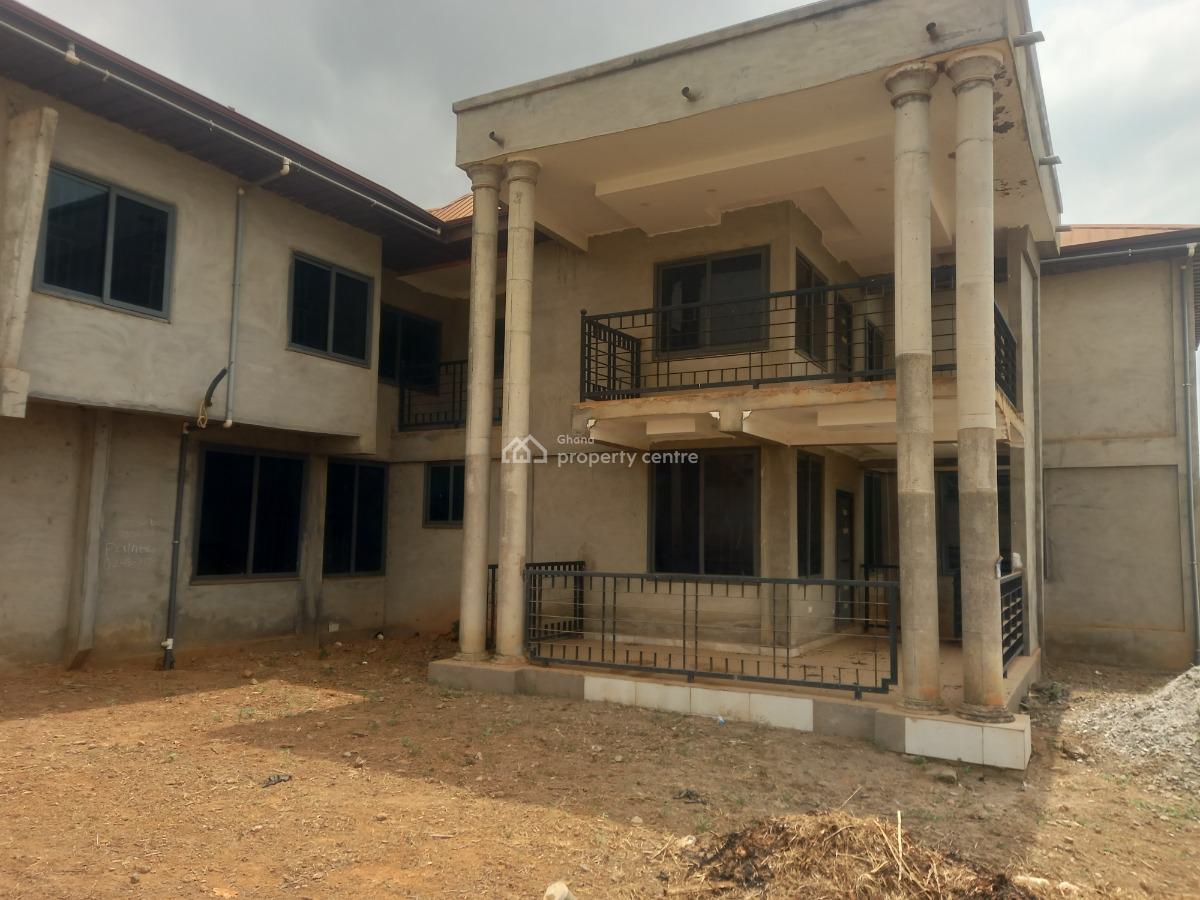 6 Bedrooms, Atwima Techiman/ Boko Estate. Near Kwadaso Road., Kumasi Metropolitan, Ashanti, House for Sale