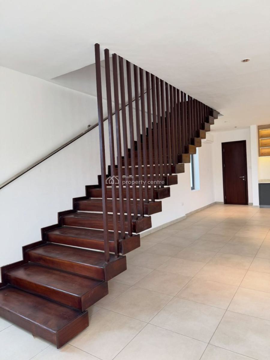 Executive 3 Bedroom, Ashaley Botwe, Adenta Municipal, Accra, House for Sale