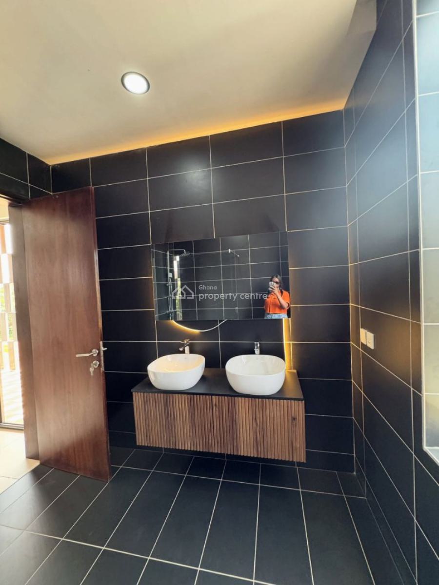 Executive 3 Bedroom, Ashaley Botwe, Adenta Municipal, Accra, House for Sale