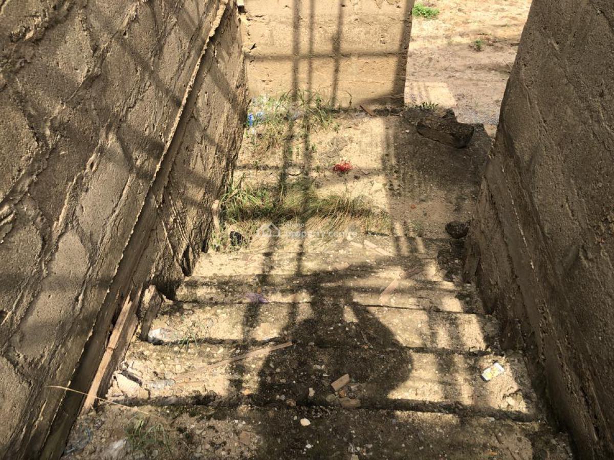 Executive Uncompleted 5 Bedroom, Kpone Katamanso, Accra, House for Sale